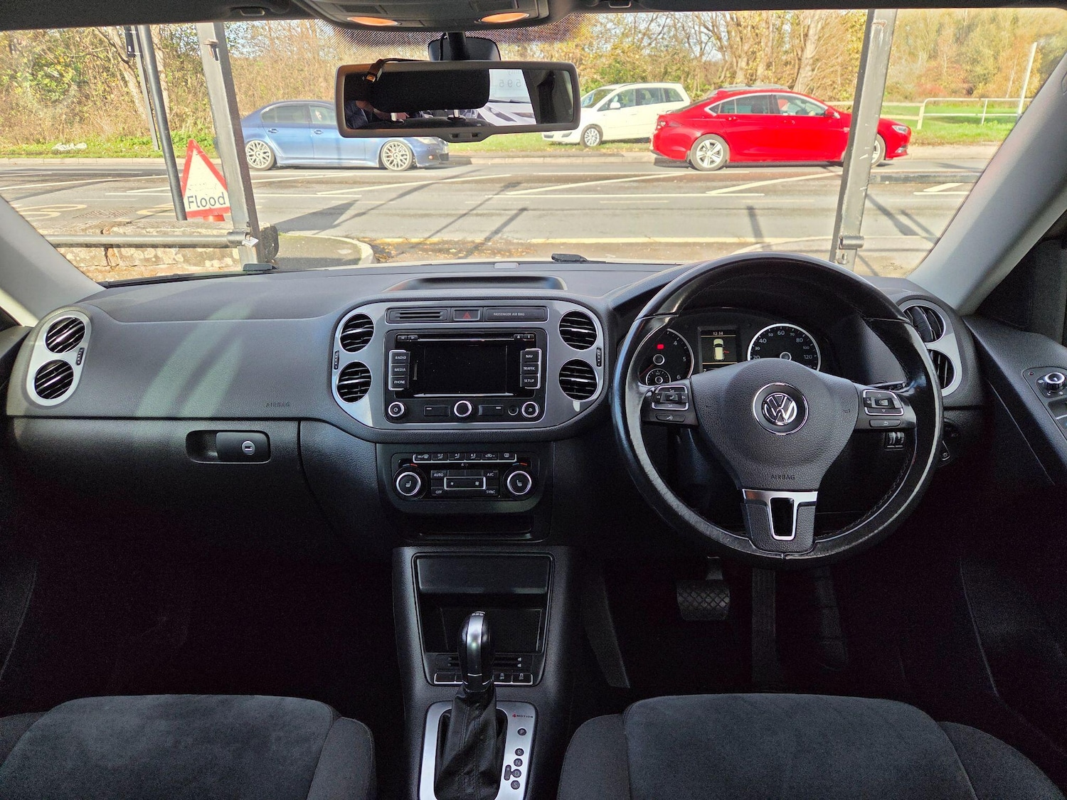 Used Volkswagen Tiguan 2014 for sale - 76620392: Photo 7