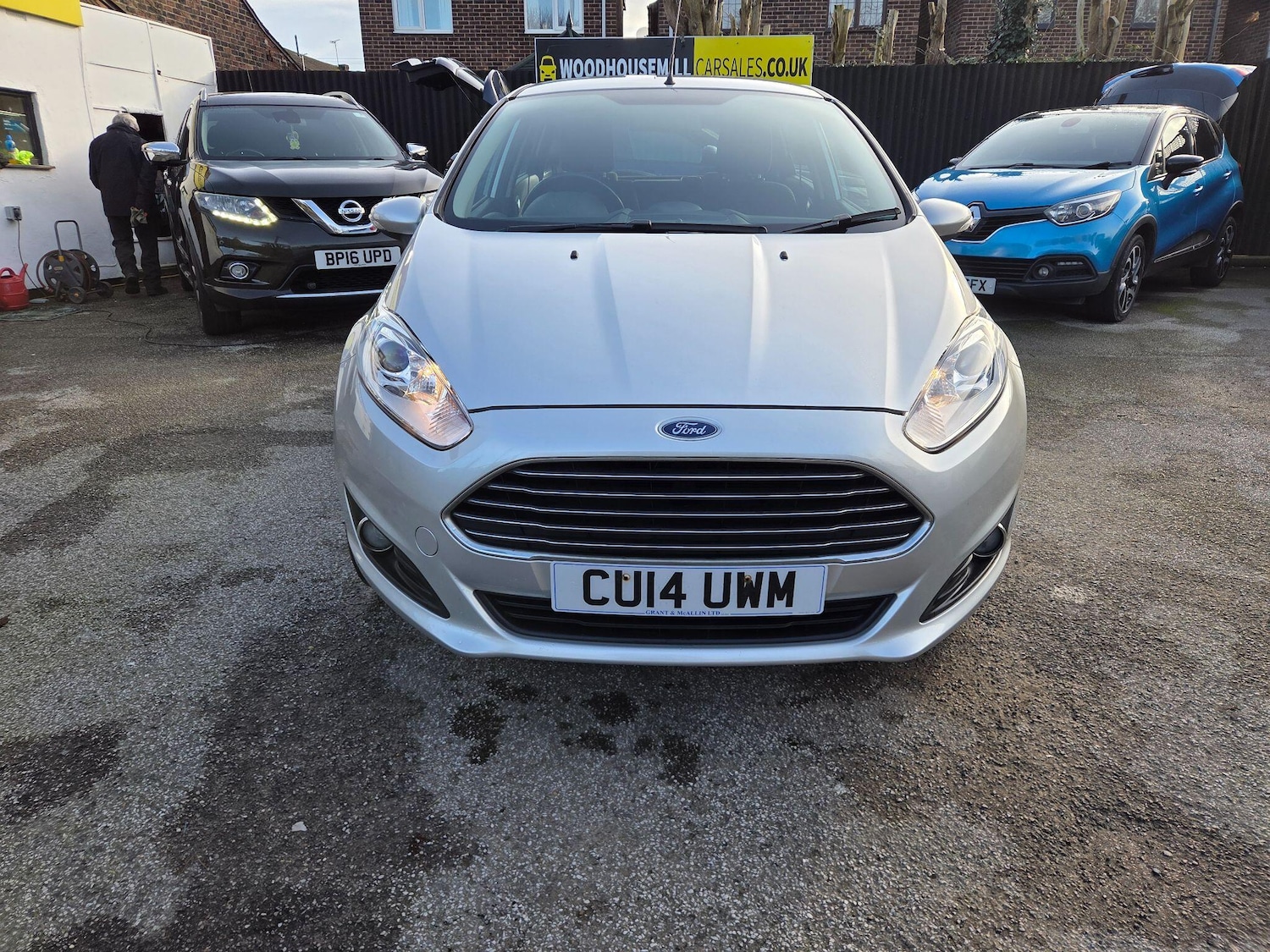Used Ford Fiesta 2014 for sale - 77564637: Photo 2