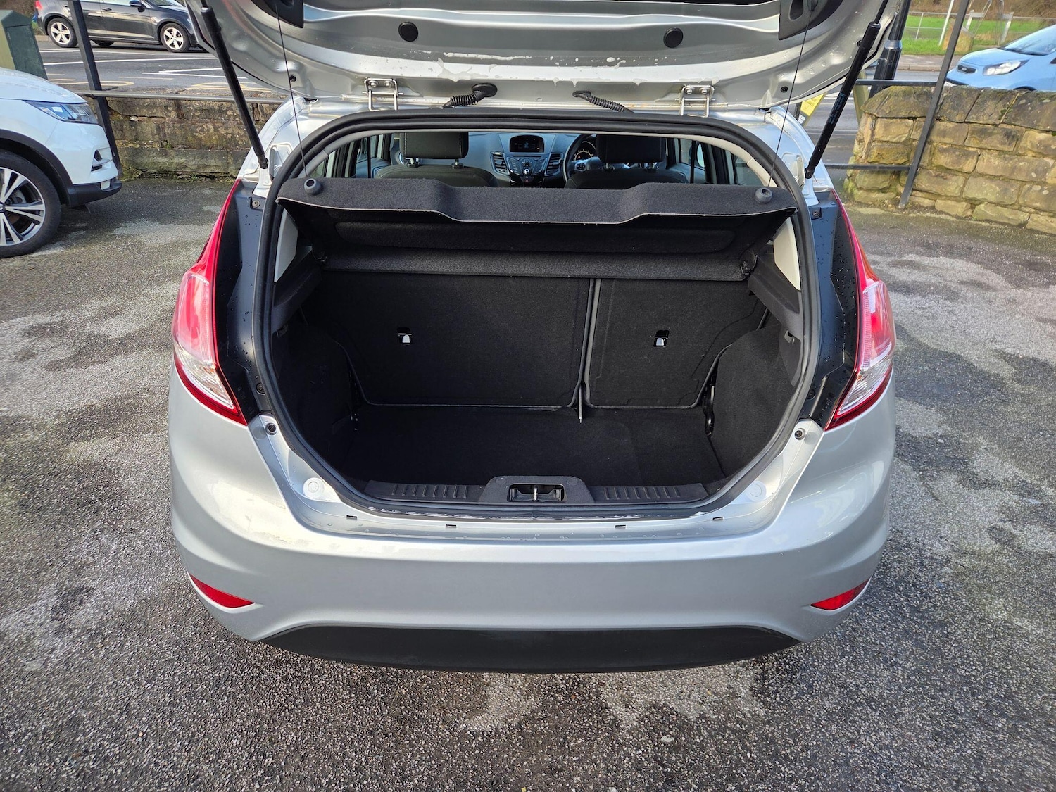 Used Ford Fiesta 2014 for sale - 77564637: Photo 24