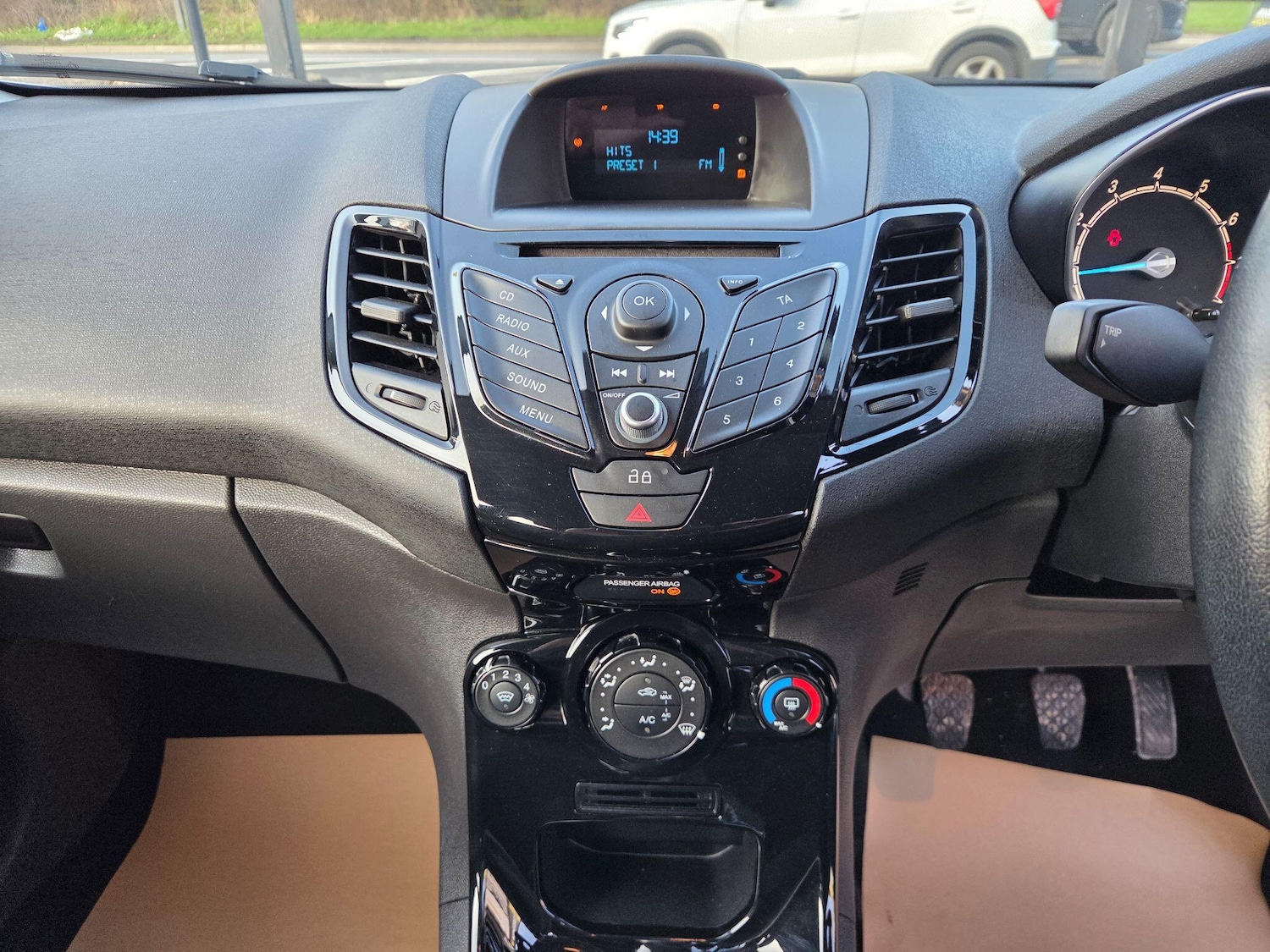 Used Ford Fiesta 2014 for sale - 77564637: Photo 8