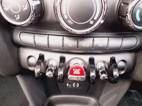 Used MINI Hatch 2017 for sale - 75720219: Photo 32