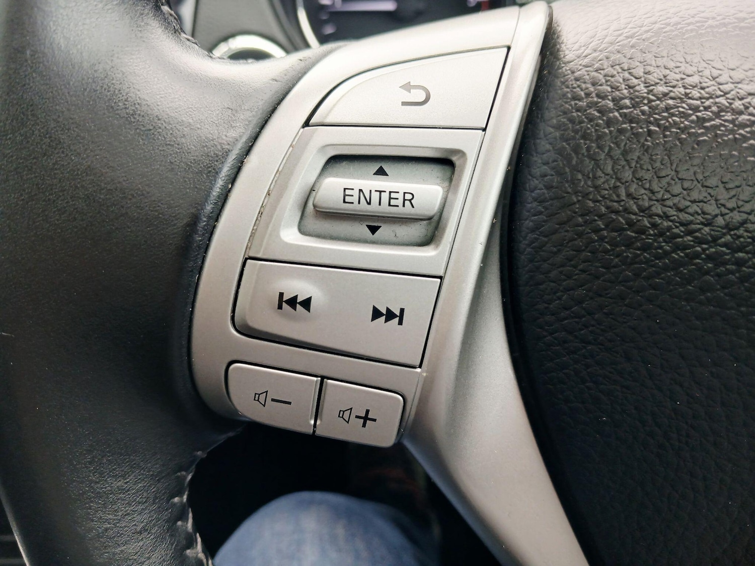 Used Nissan Qashqai for sale - 76995125: Photo 24