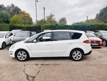 Ford - S-Max