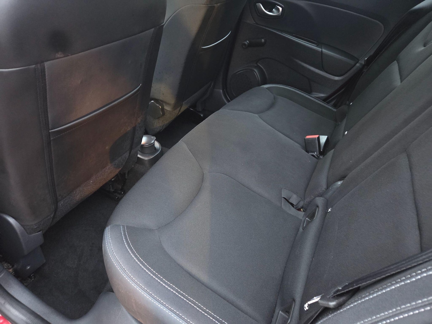 Used Renault Clio 2017 for sale - 77345236: Photo 9