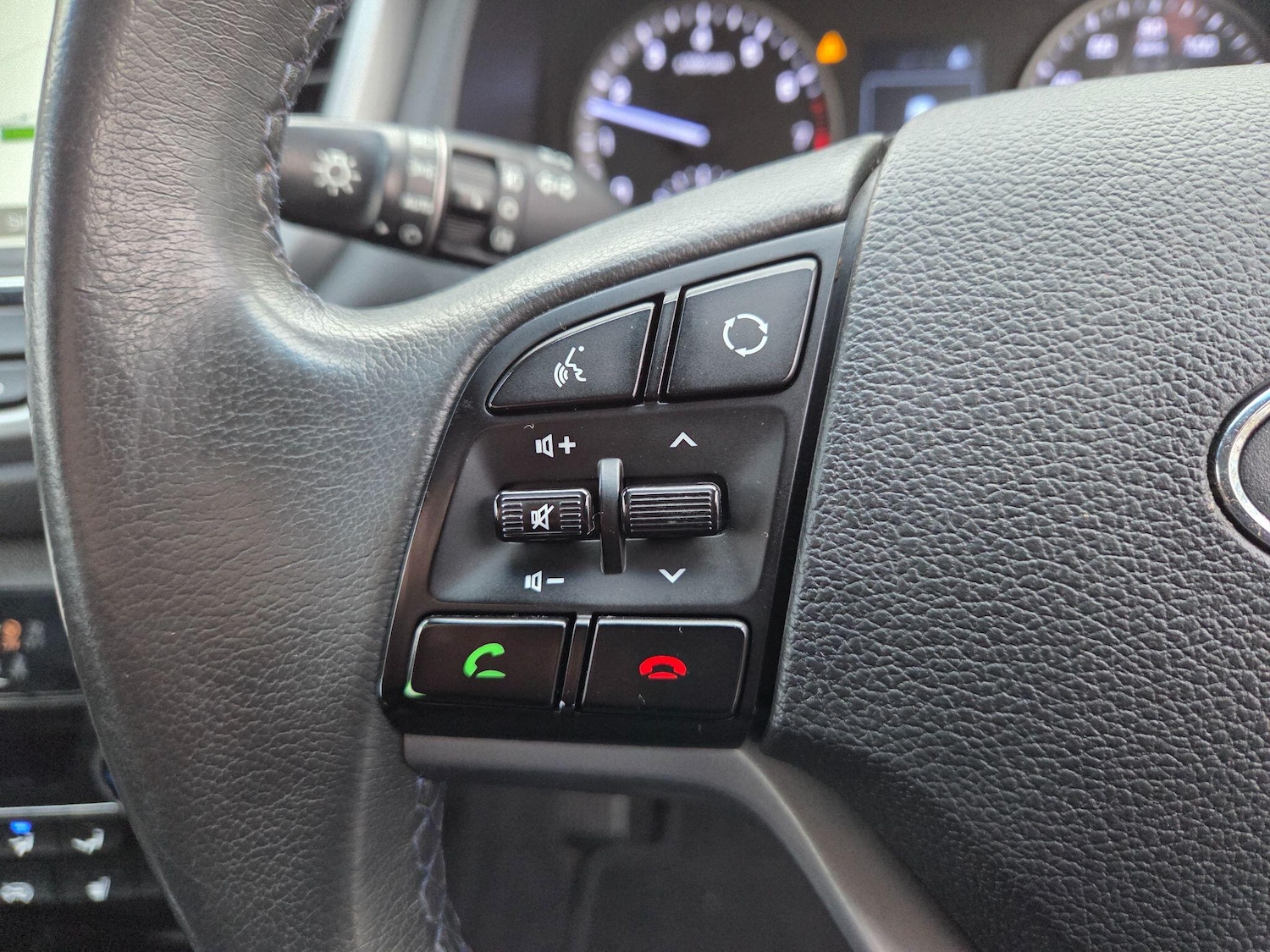 Used Hyundai TUCSON 2018 for sale - 77029941: Photo 12