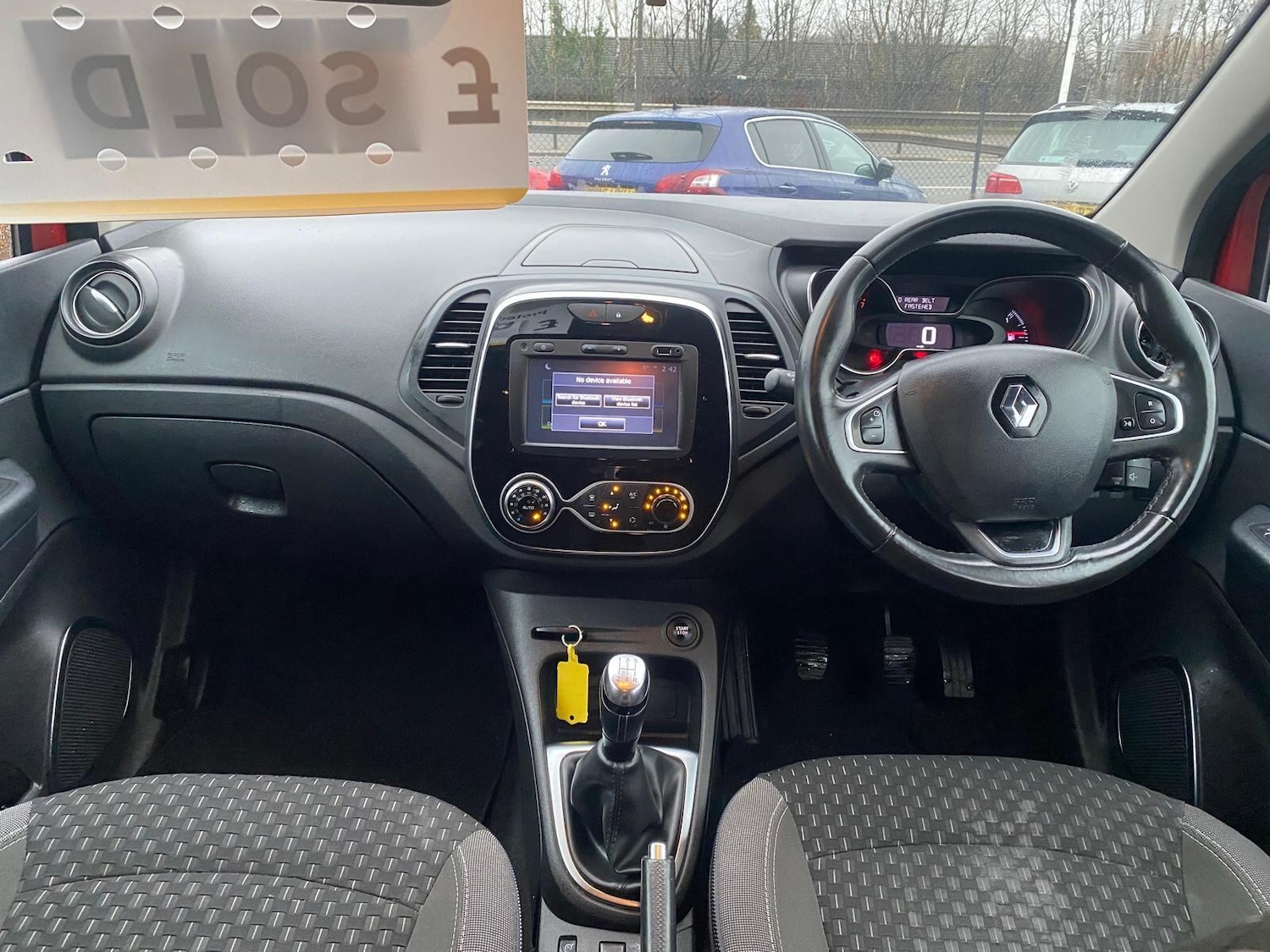 Used Renault Captur 2017 for sale - 77305617: Photo 11