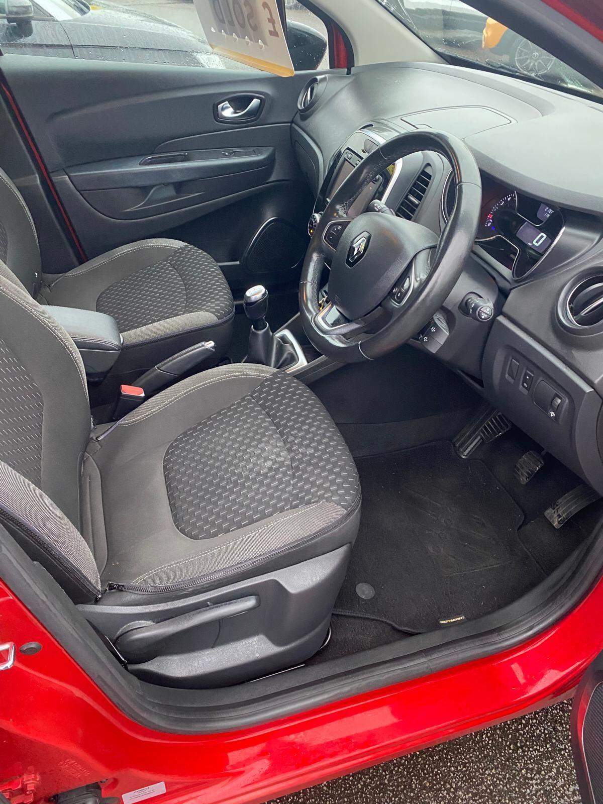 Used Renault Captur 2017 for sale - 77305617: Photo 12