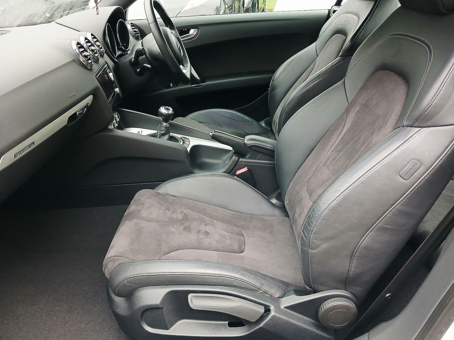 Used Audi TT 2012 for sale - 76993925: Photo 15