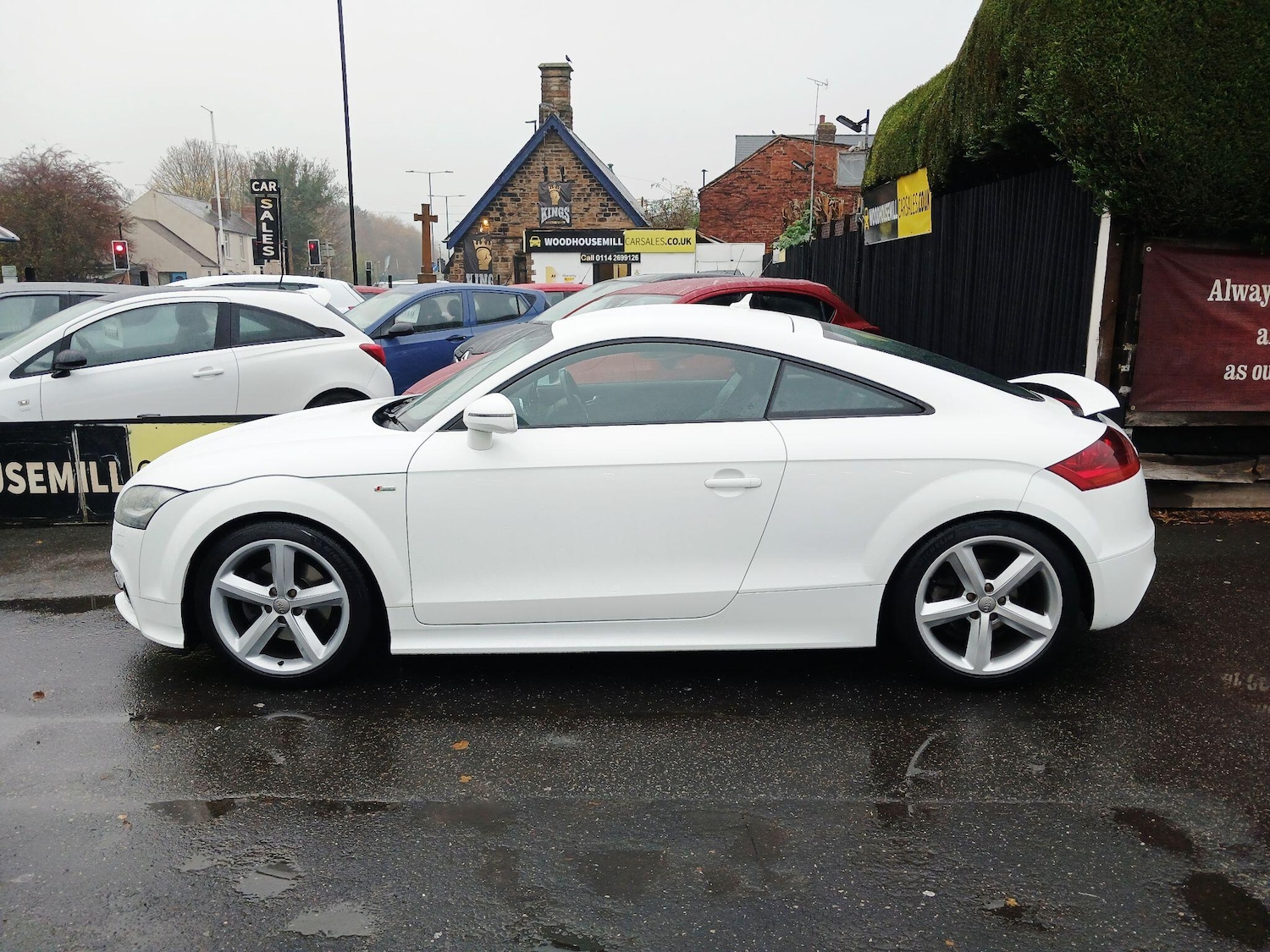 Used Audi TT 2012 for sale - 76993925: Photo 2