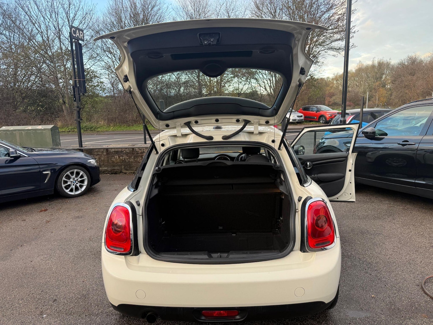 Used MINI Hatch 2016 for sale - 76658368: Photo 18