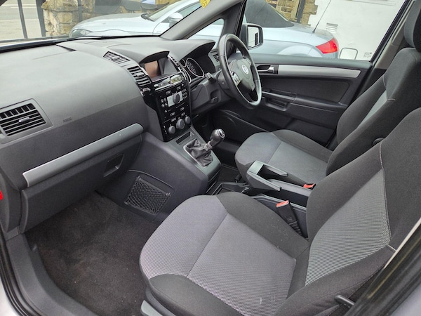 Used Vauxhall Zafira 2012 for sale - 76215390: Photo 16