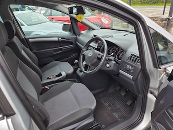 Used Vauxhall Zafira 2012 for sale - 76215390: Photo 4