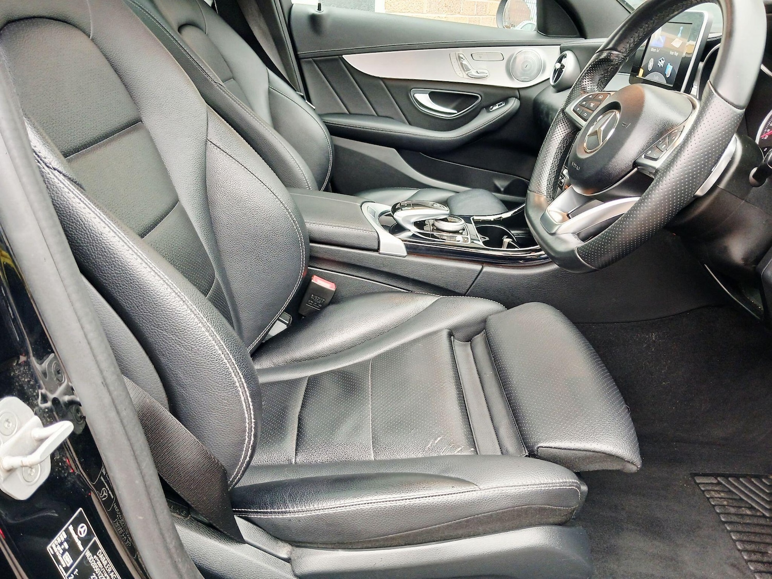 Used Mercedes-Benz C Class 2015 for sale - 78058529: Photo 13