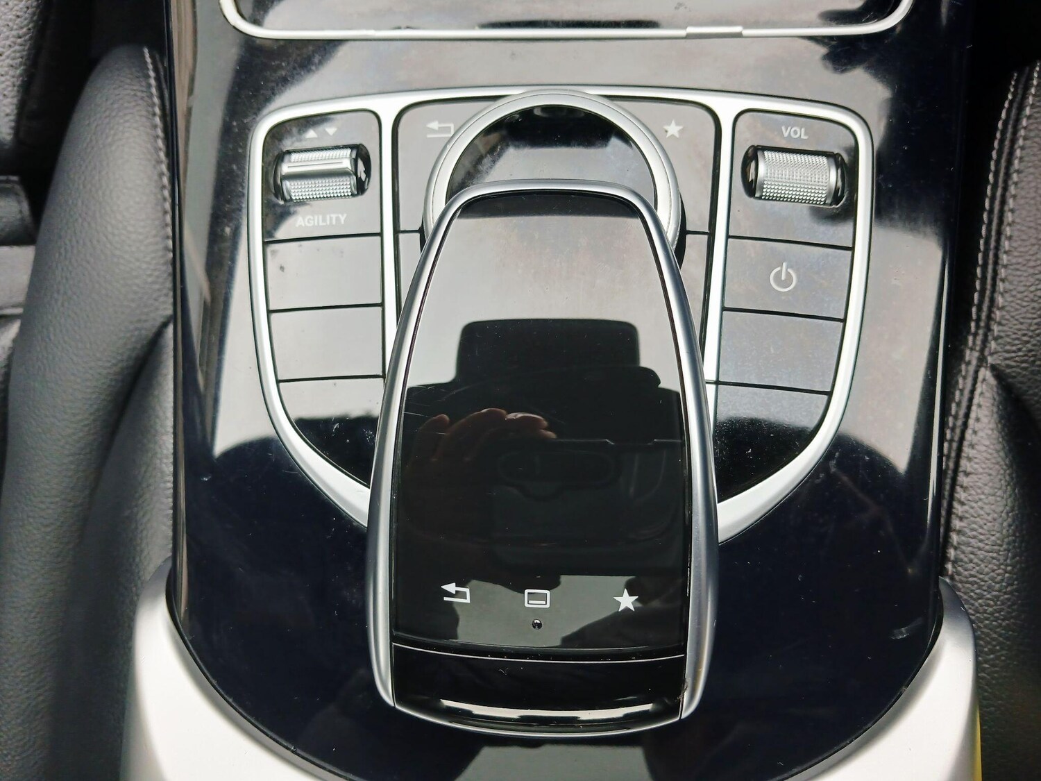 Used Mercedes-Benz C Class 2015 for sale - 78058529: Photo 35