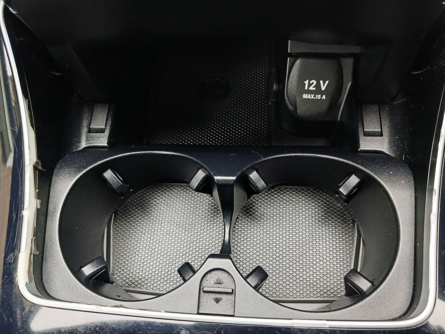 Used Mercedes-Benz C Class 2015 for sale - 78058529: Photo 37