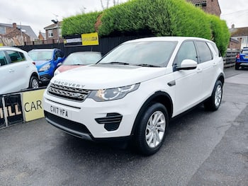 Used Land Rover Discovery Sport 2017 for sale - 79520939: Photo