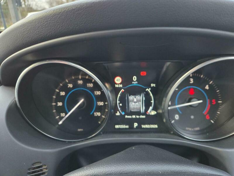 Used Jaguar XE 2016 for sale - 77565076: Photo 20