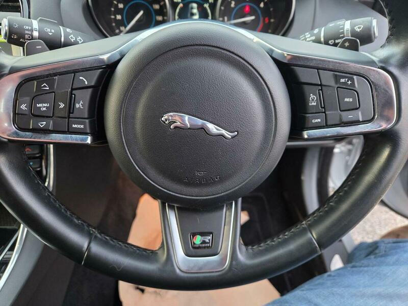 Used Jaguar XE 2016 for sale - 77565076: Photo 23