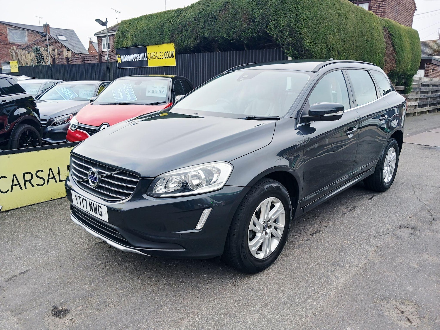 Used Volvo XC60 2017 for sale - 78057568: Photo 2
