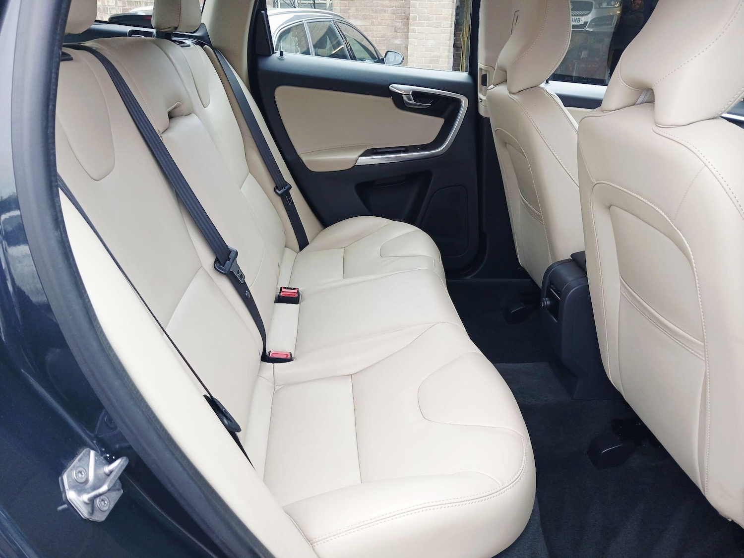 Used Volvo XC60 2017 for sale - 78057568: Photo 27