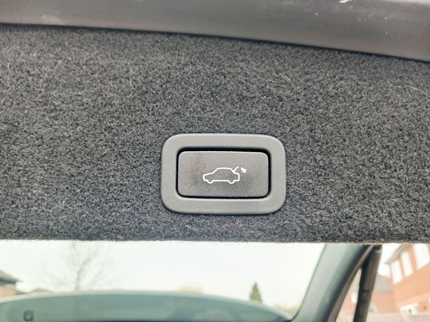 Used Volvo XC60 2017 for sale - 78057568: Photo 30