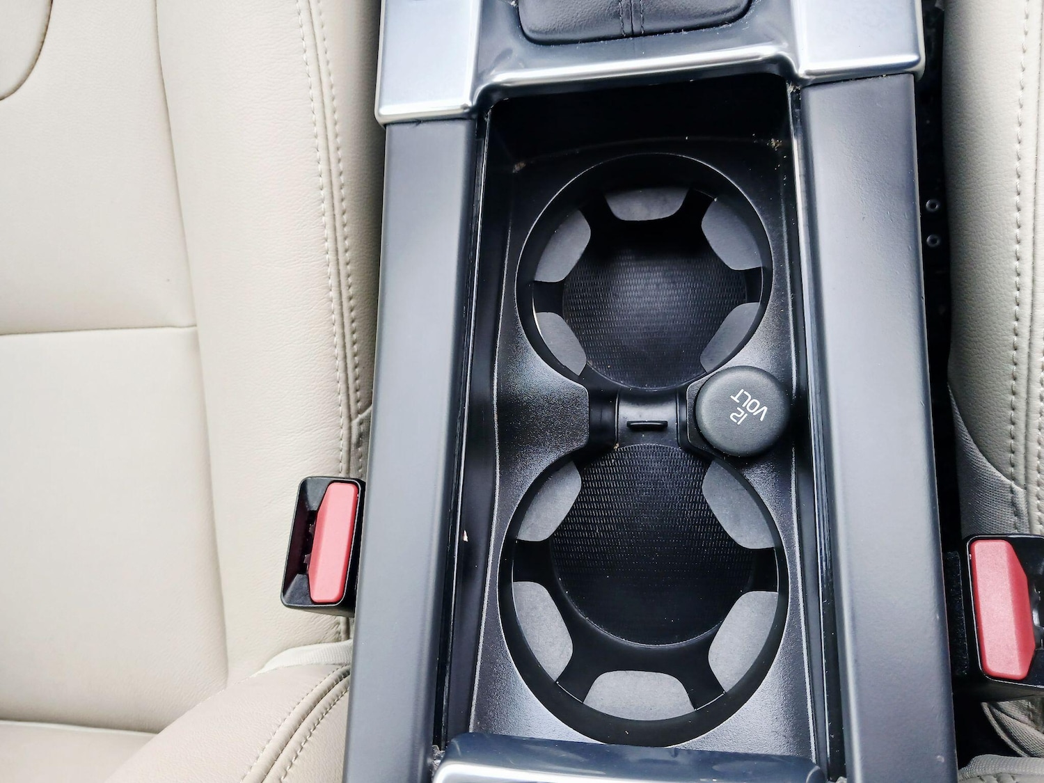 Used Volvo XC60 2017 for sale - 78057568: Photo 44