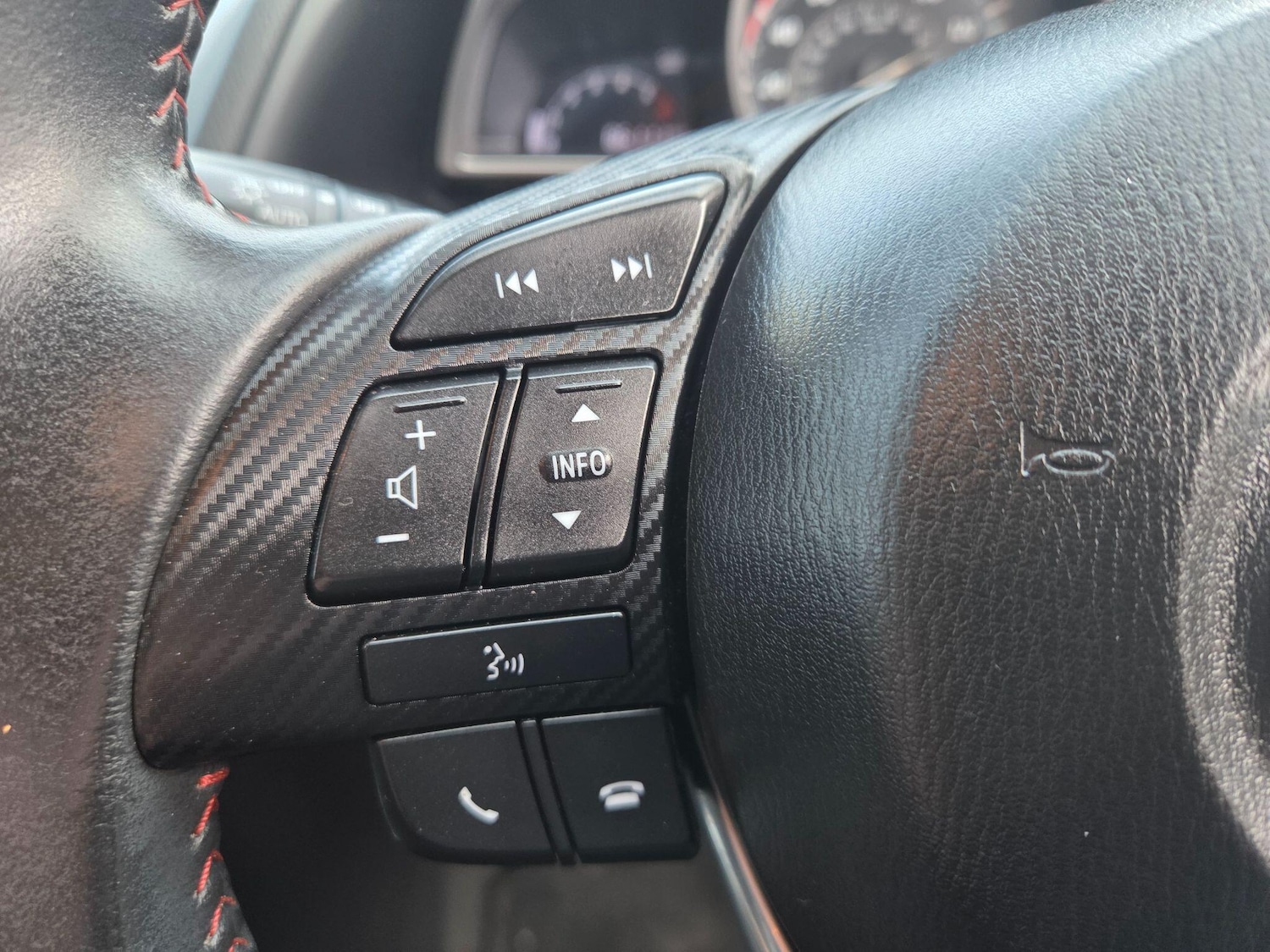 Used Mazda Mazda3 2015 for sale - 76671189: Photo 13