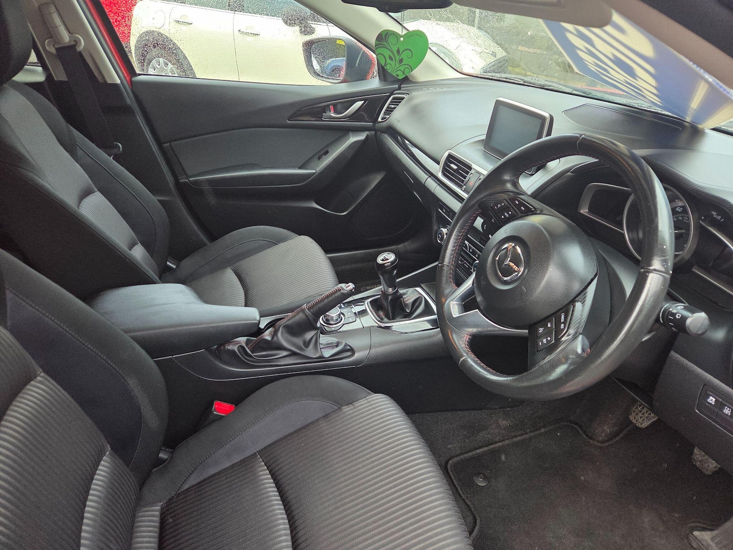 Used Mazda Mazda3 2015 for sale - 76671189: Photo 9