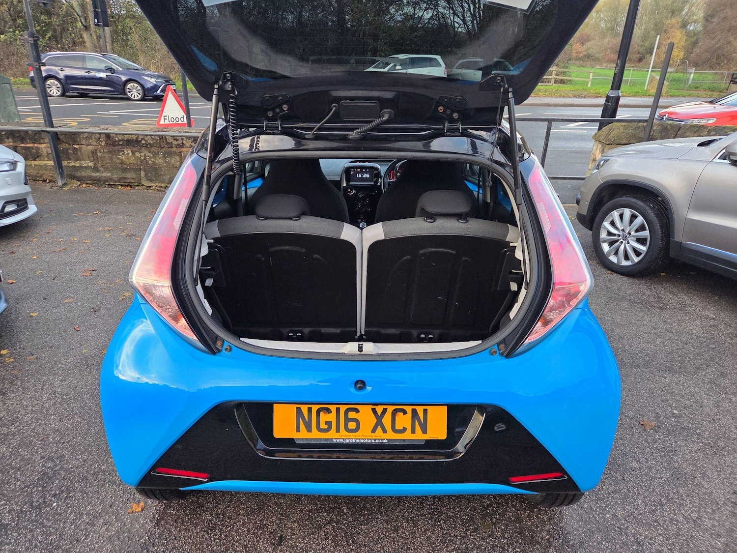 Used Toyota AYGO for sale - 77050090: Photo 22