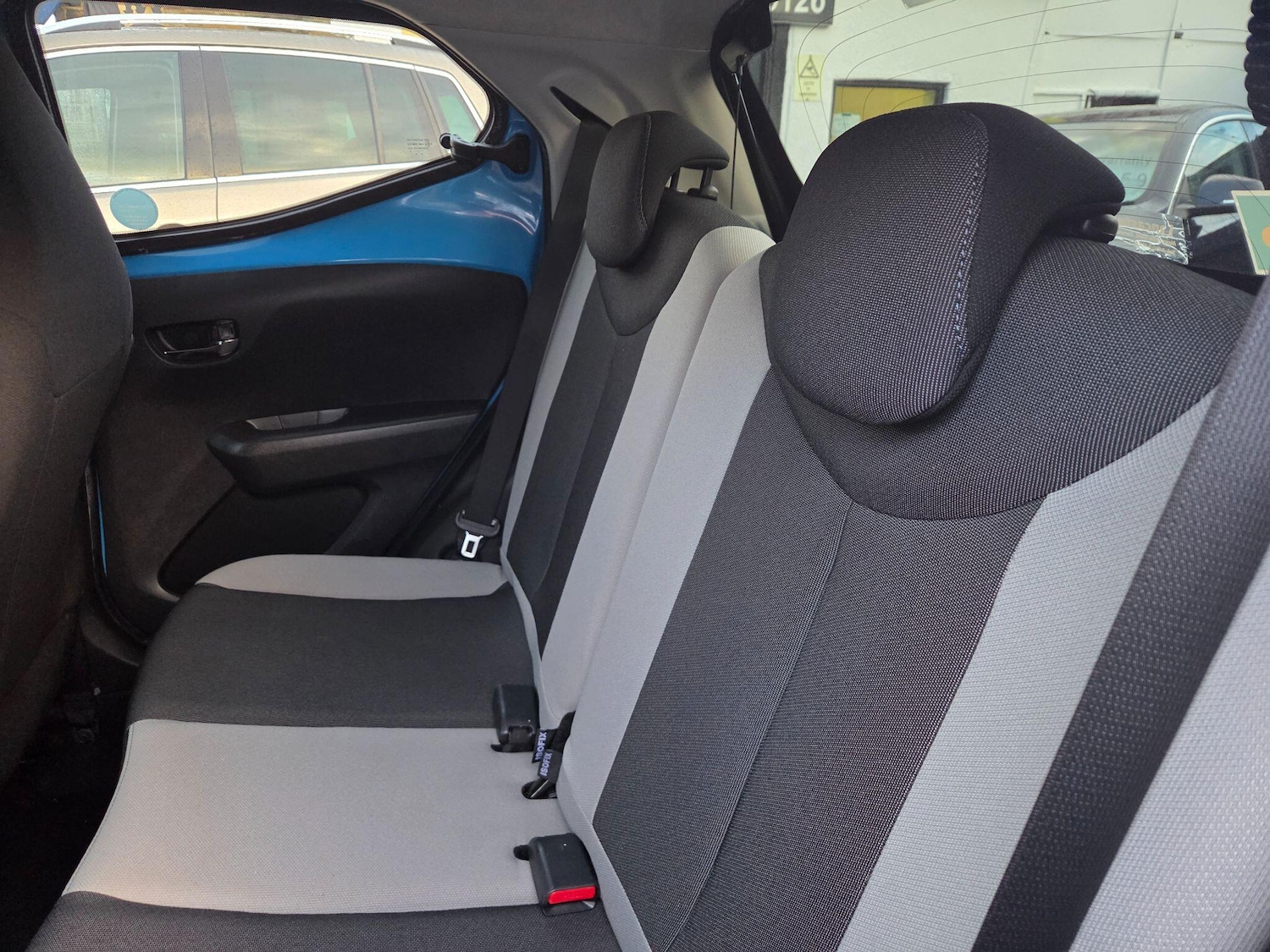 Used Toyota AYGO for sale - 77050090: Photo 9