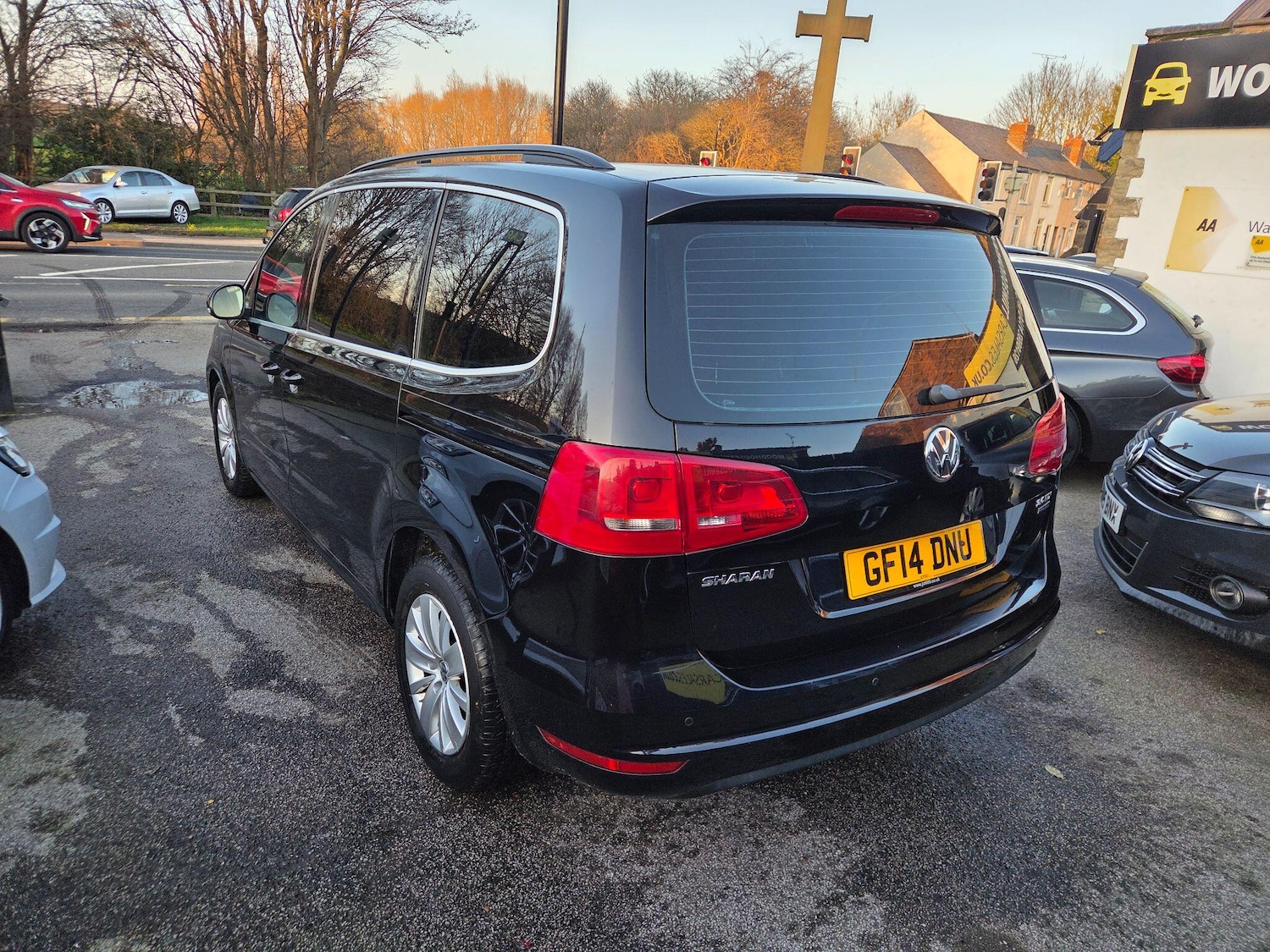 Used Volkswagen Sharan 2014 for sale - 77768549: Photo 4