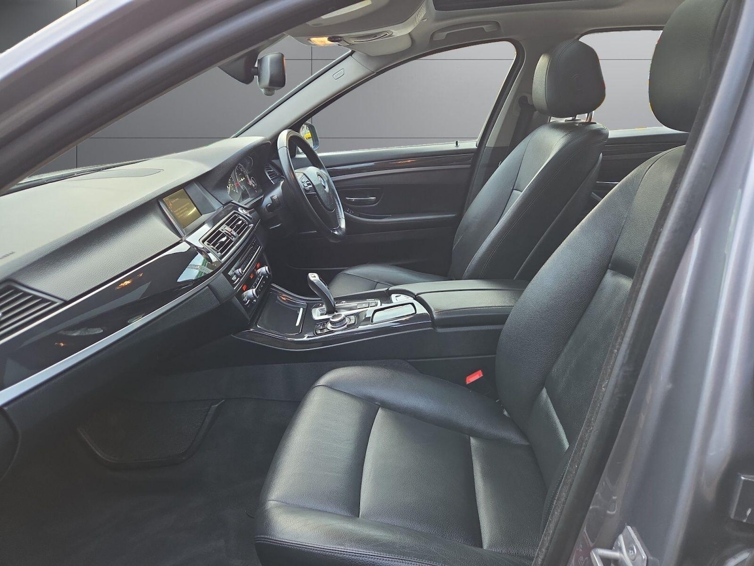 Used BMW 5 Series for sale - 77824061: Photo 31