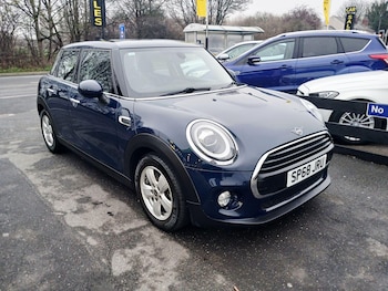 Used MINI Hatch 2018 for sale - 76953008: Photo