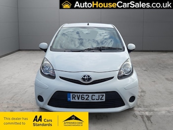 Used Toyota AYGO 2012 for sale - 79316186: Photo