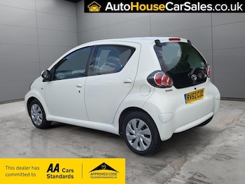 Used Toyota AYGO 2012 for sale - 79316186: Photo