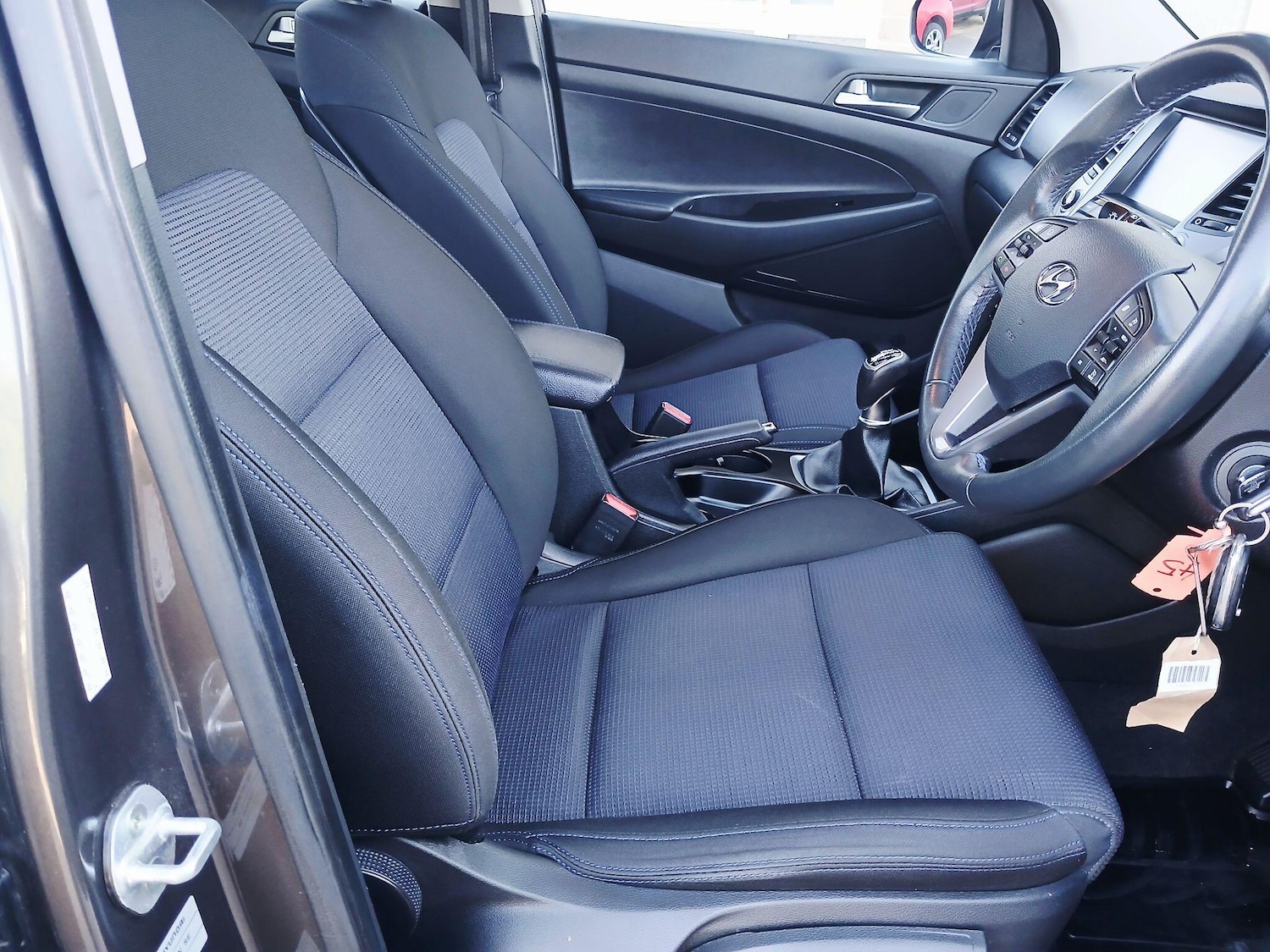 Used Hyundai TUCSON 2016 for sale - 76538017: Photo 11