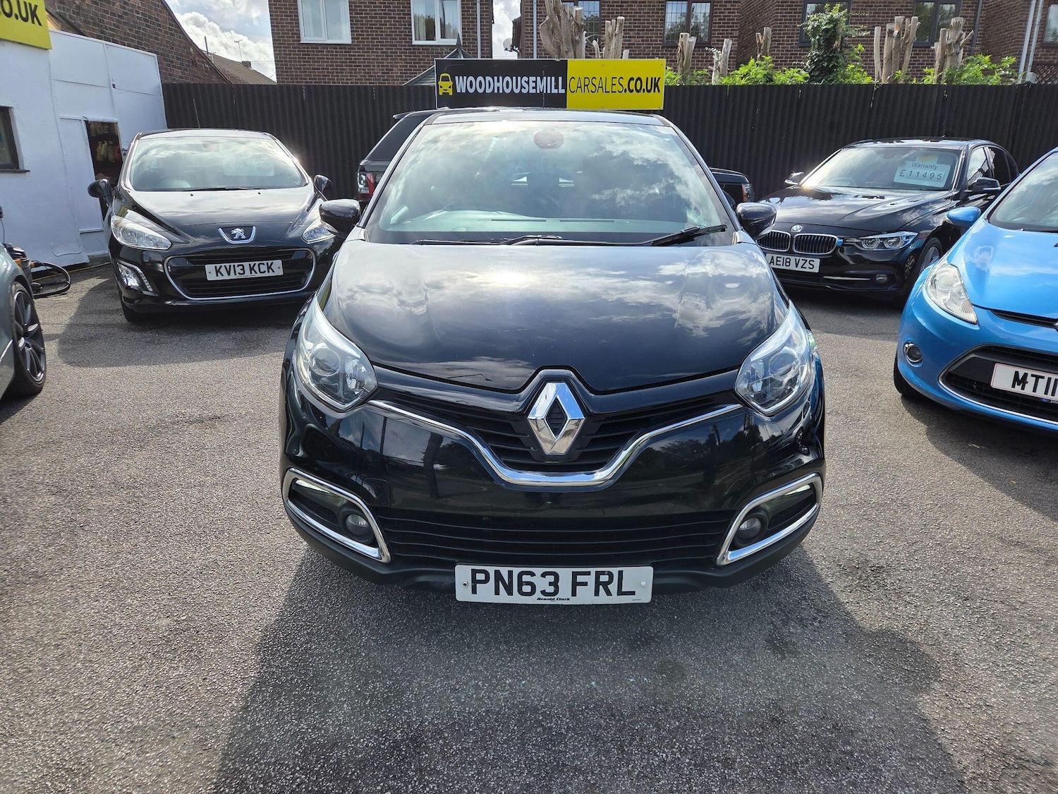Used Renault Captur 2013 for sale - 75949321: Photo 2