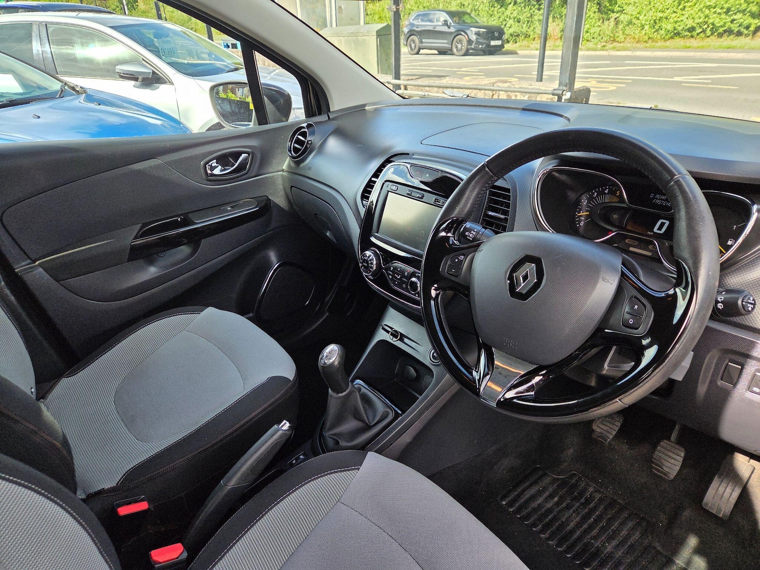 Used Renault Captur 2013 for sale - 75949321: Photo 8