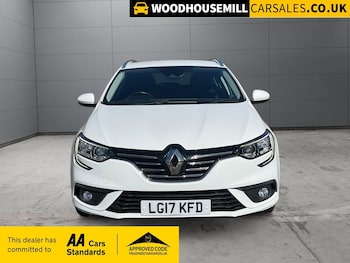 Used Renault Megane 2017 for sale - 78141539: Photo
