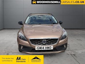 Used Volvo V40 Cross Country 2014 for sale - 78982061: Photo