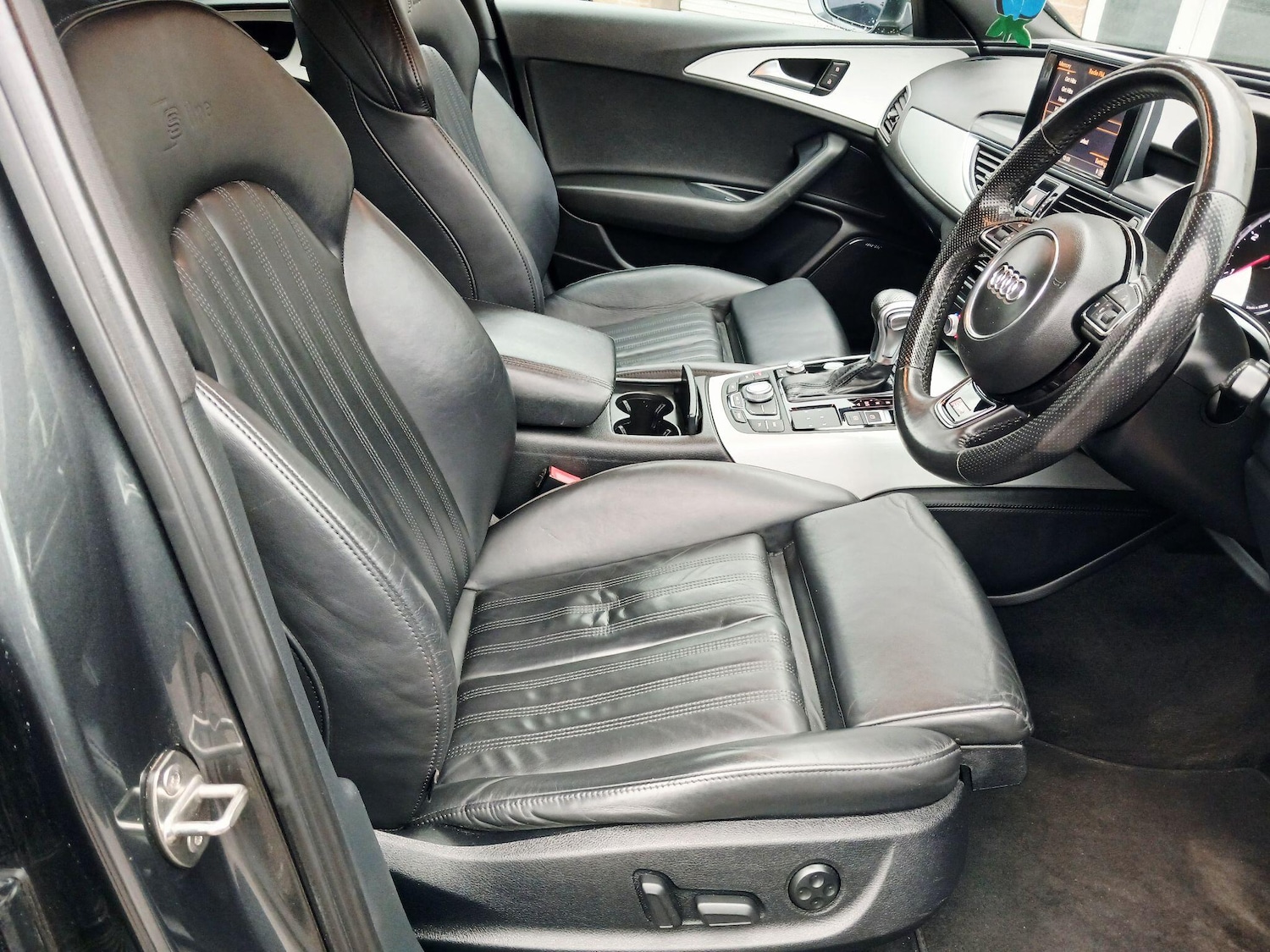 Used Audi A6 Avant 2012 for sale - 77549705: Photo 15