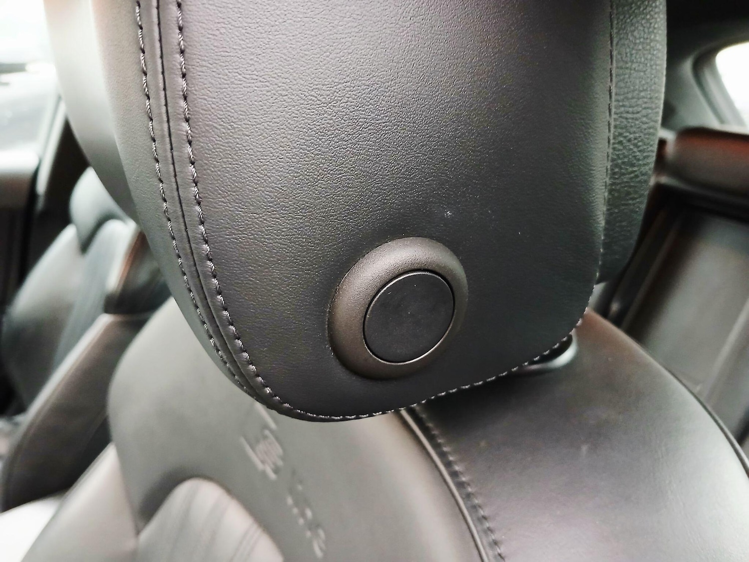 Used Audi A6 Avant 2012 for sale - 77549705: Photo 25