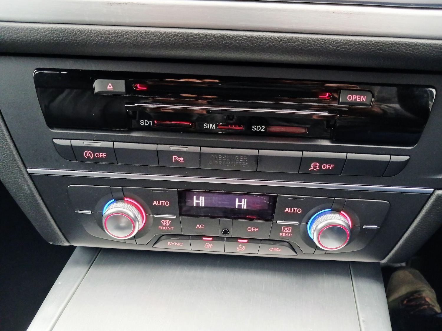 Used Audi A6 Avant 2012 for sale - 77549705: Photo 32