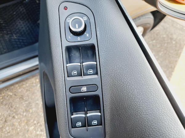 Used Volkswagen Tiguan 2015 for sale - 76227200: Photo 14