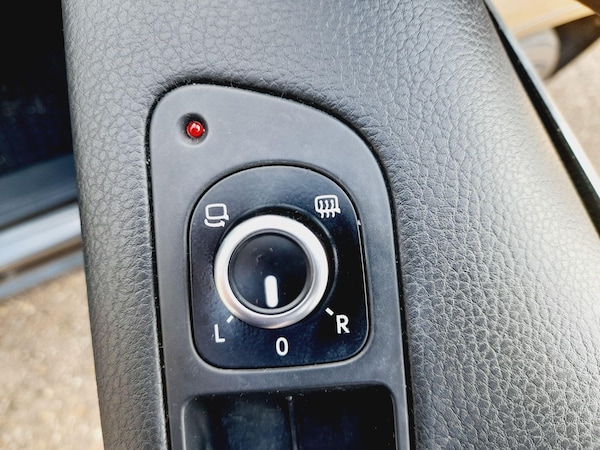 Used Volkswagen Tiguan 2015 for sale - 76227200: Photo 15