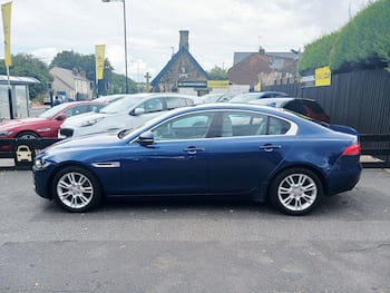 Used Jaguar XE 2015 for sale - 79613097: Photo