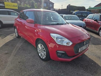 Used Suzuki Swift 2017 for sale - 76995983: Photo