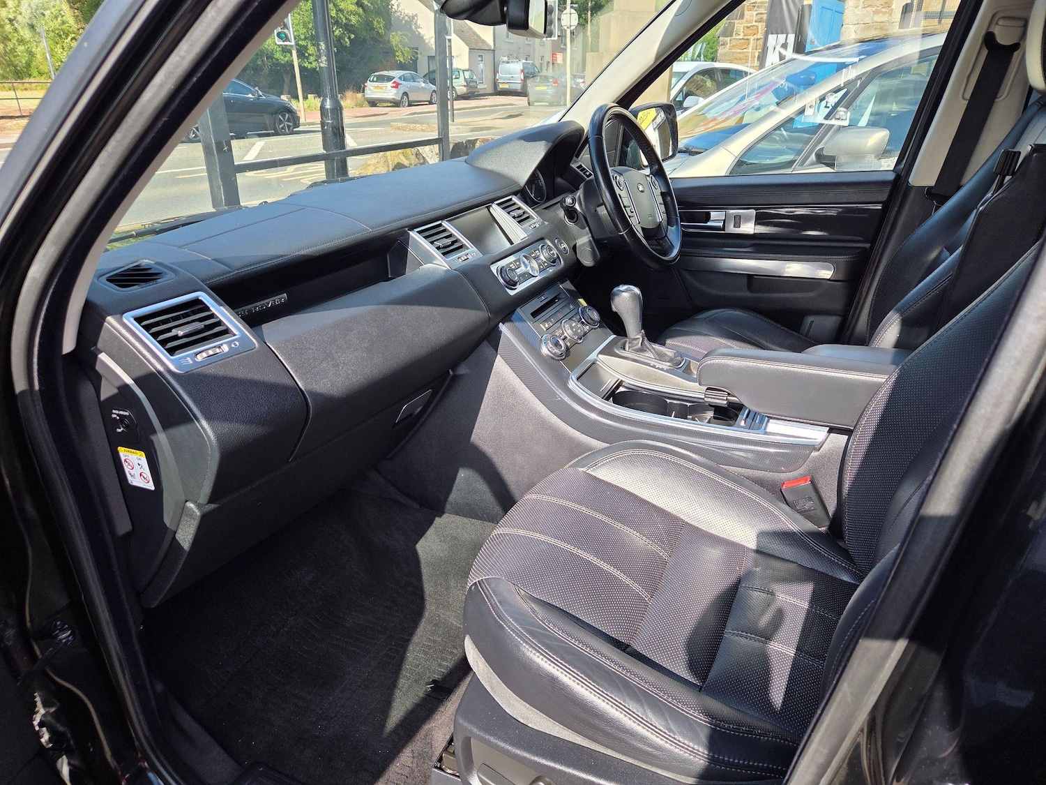 Used Land Rover Range Rover Sport 2011 for sale - 76348736: Photo 24