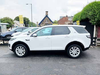 Used Land Rover Discovery Sport 2017 for sale - 79751261: Photo