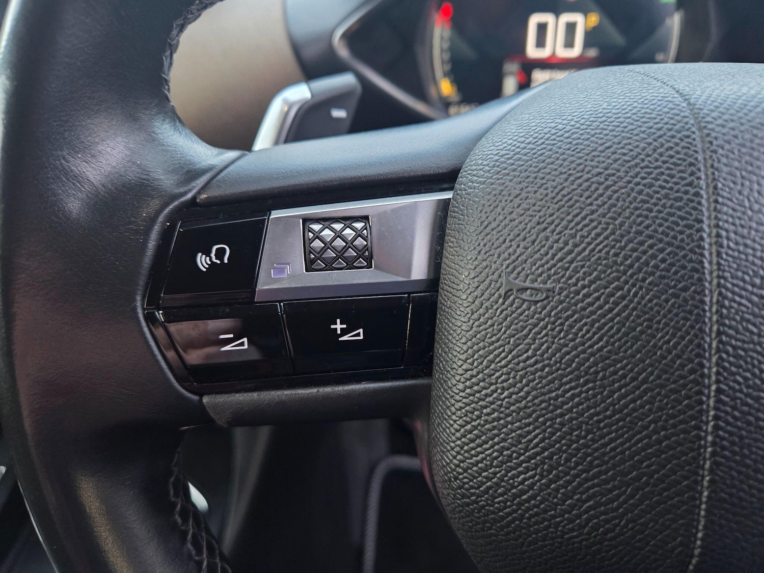 Used DS Automobiles DS 3 Crossback for sale - 77216350: Photo 15